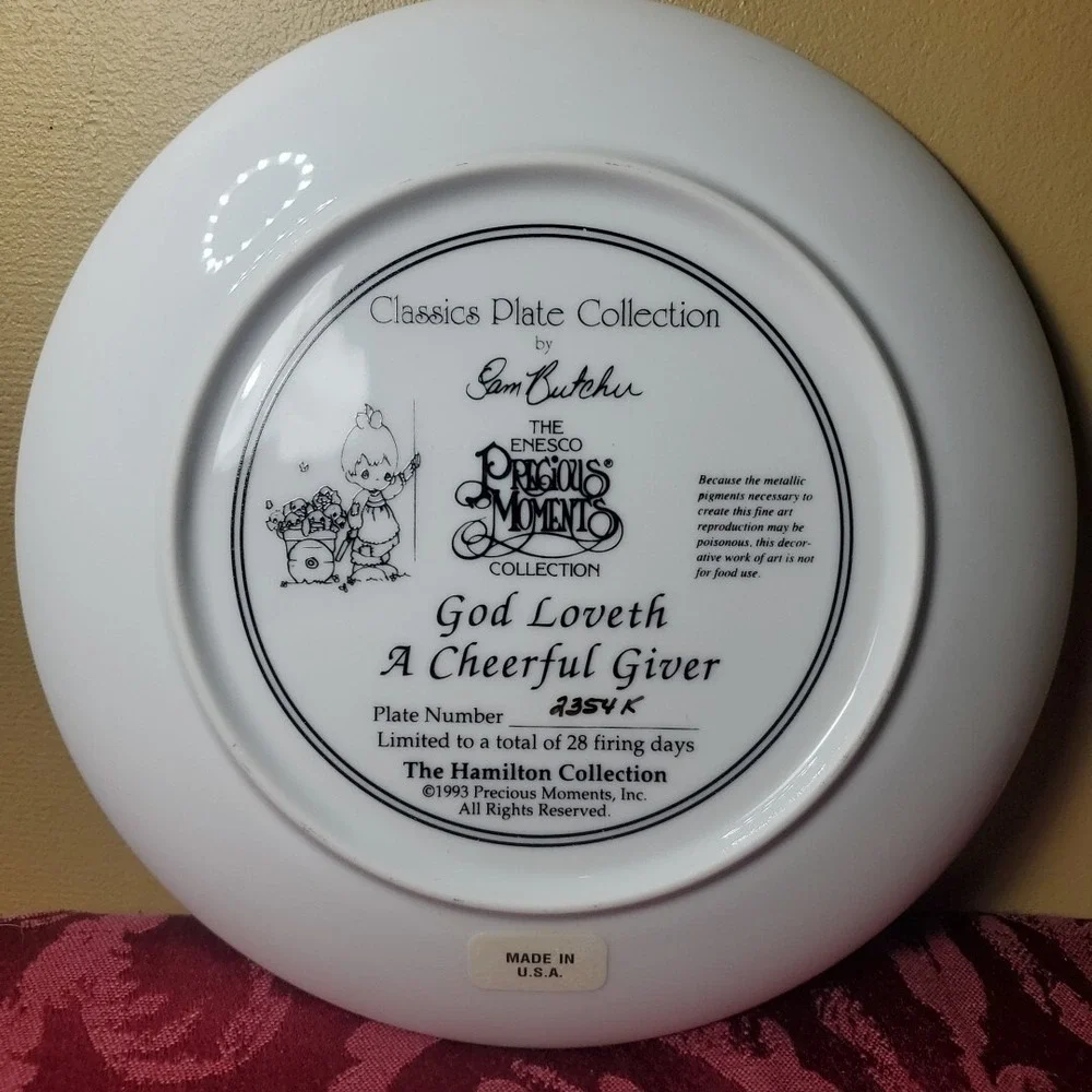 VTG Precious Moments 8in Plate 1993 God Loveth A Cheerful Giver Puppies 2354K